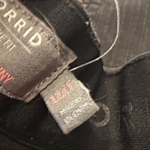 Torrid Black Skinny Jeans for Women - Picture 5 of 6